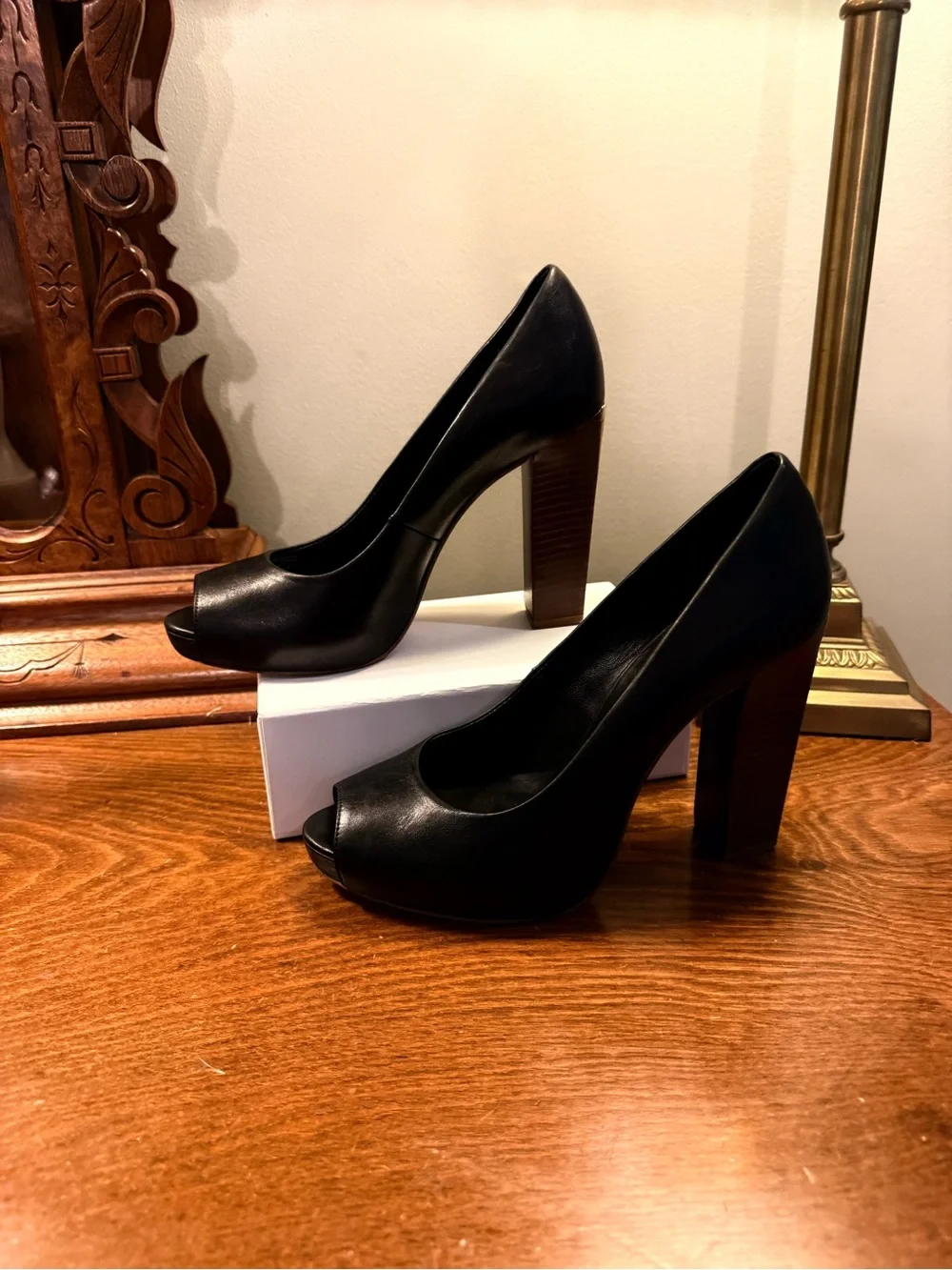 Tory Burch Black Leather Cantrelle Peep Toe Platform Pumps Size 8.5 $328